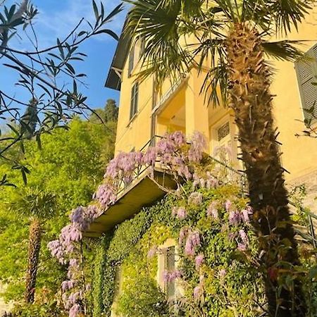 Villa Gina 瓦伦纳 外观 照片
