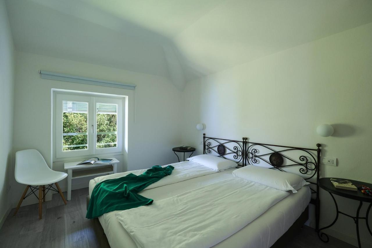 Villa Gina 瓦伦纳 外观 照片