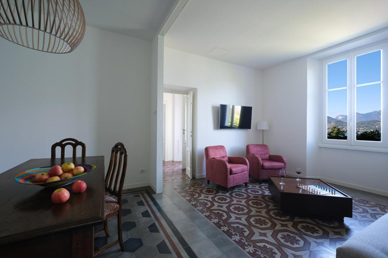 Villa Gina 瓦伦纳 外观 照片