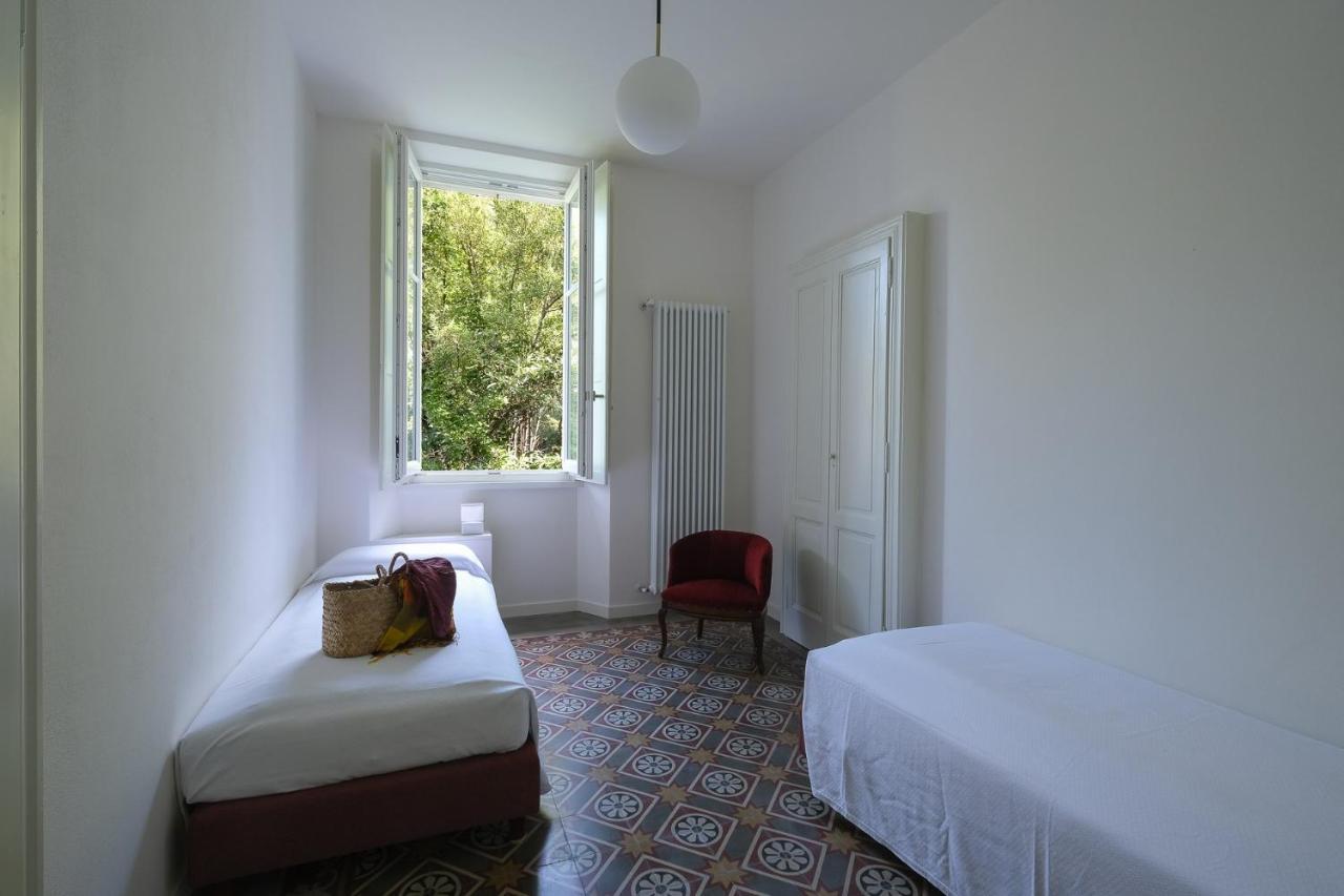 Villa Gina 瓦伦纳 外观 照片